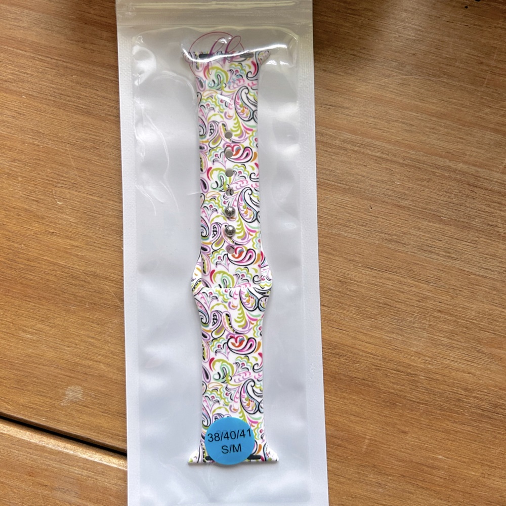 💚3/$20 Paisley Print Fancy Bands Silicone Watch Band for Apple Watch.  NIP